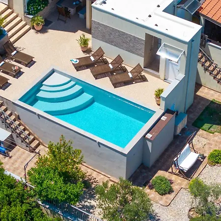 Vila Vita * Donje Selo na Šolti